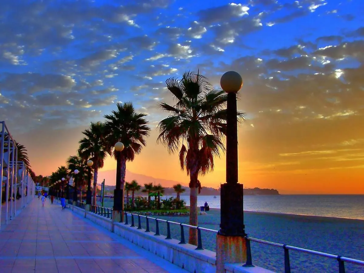Estepona - Playa - Estudio Con Terraza Solarium Pi16 Apartamento